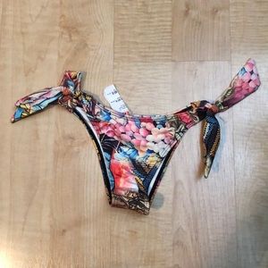 Brazilian bikini top